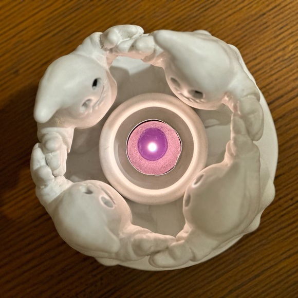 Vintage Circle of Ghosts Ceramic Candle Holder - Picture 7 of 9